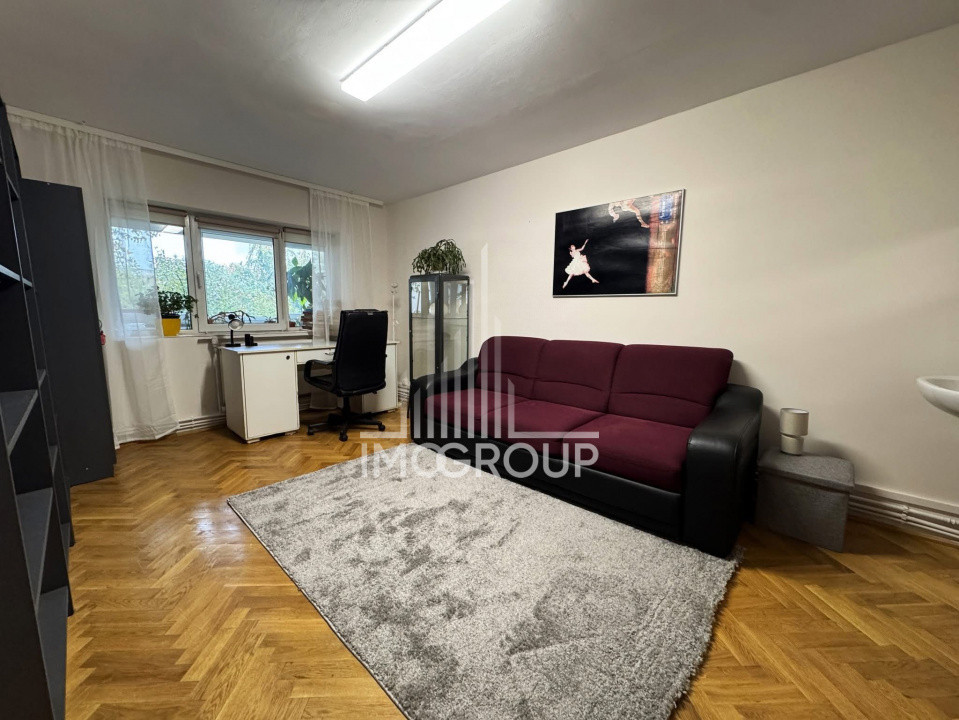 Apartament cu 3 camere, decomandat, balcon la Parter inalt, langa Piata Zorilor