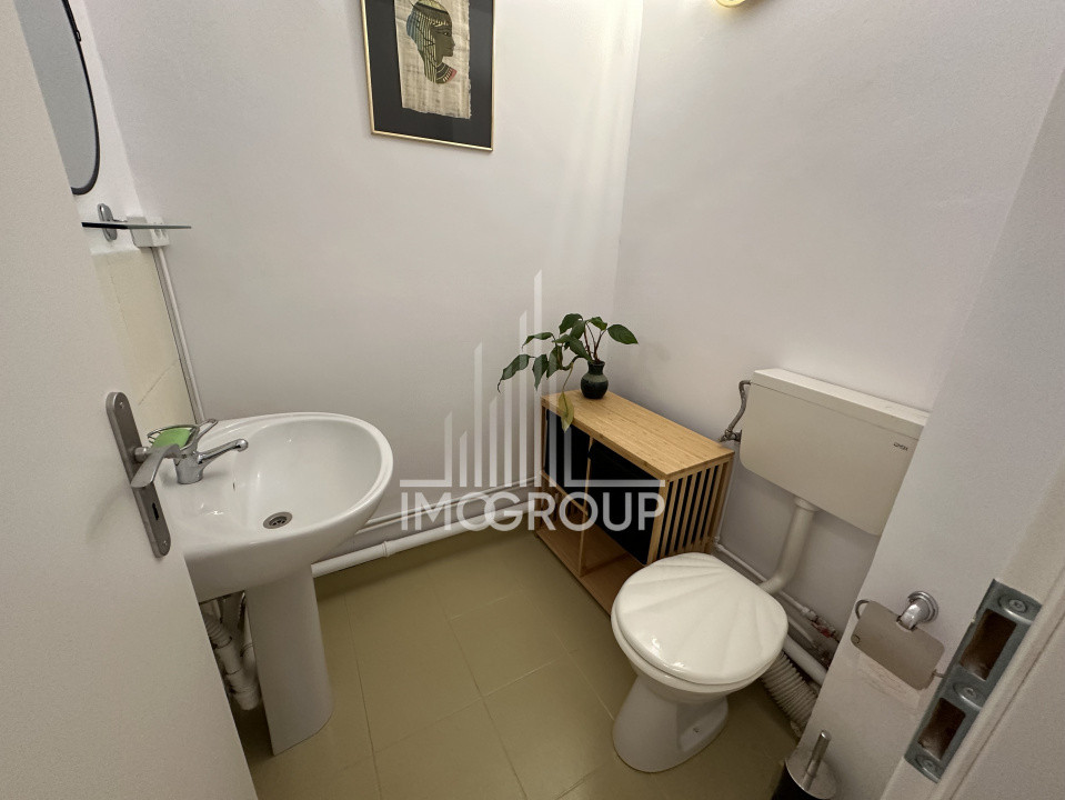 Apartament cu 3 camere, decomandat, balcon la Parter inalt, langa Piata Zorilor