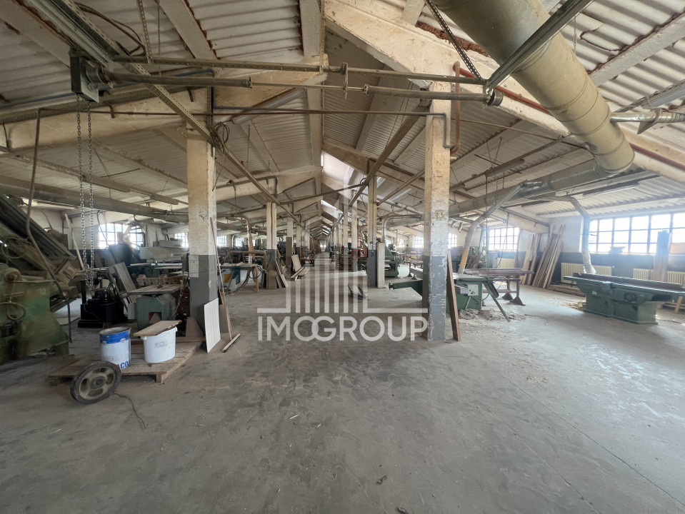 Hală producție 1600 mp – fostă tâmplărie lemn, utilată, exaustare + centrală 