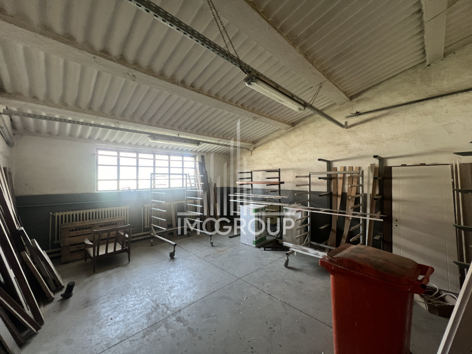 Hală producție 1600 mp – fostă tâmplărie lemn, utilată, exaustare + centrală 