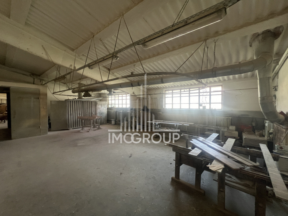 Hală producție 1600 mp – fostă tâmplărie lemn, utilată, exaustare + centrală 