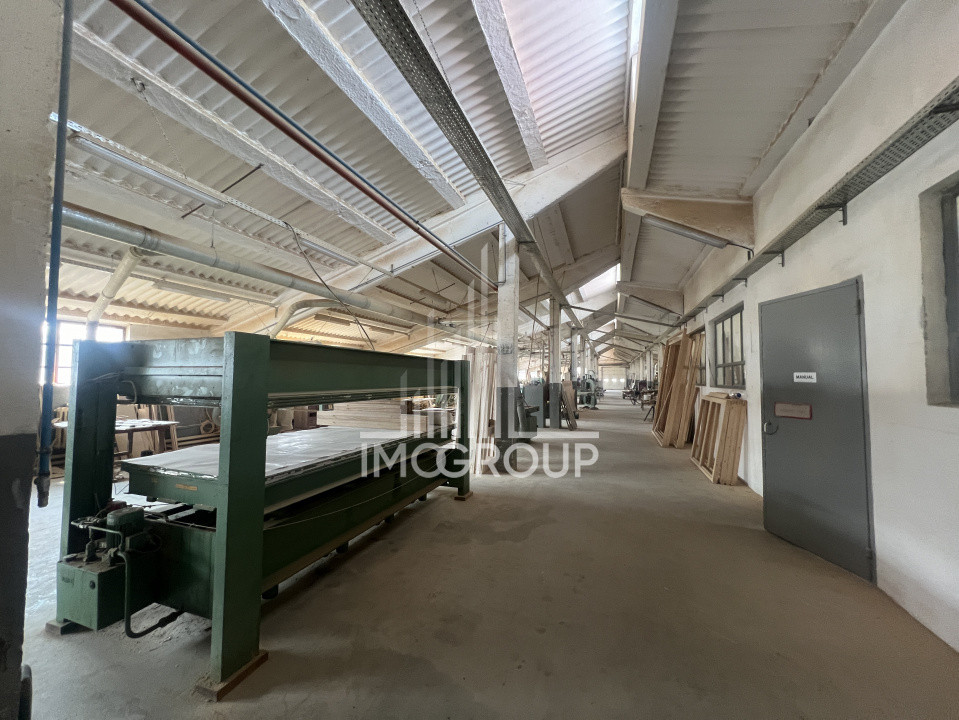 Hală producție 1600 mp – fostă tâmplărie lemn, utilată, exaustare + centrală 