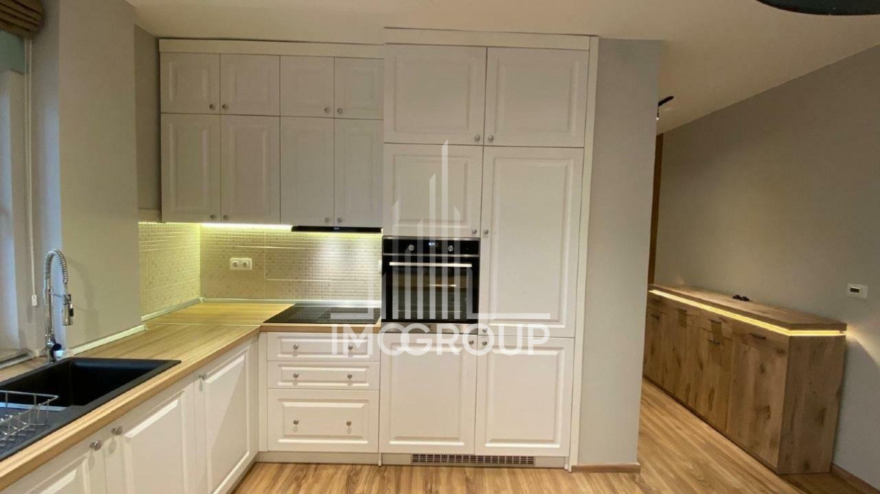 Apartament 3 camere, terasa, 2 bai, parcare in Buna Ziua