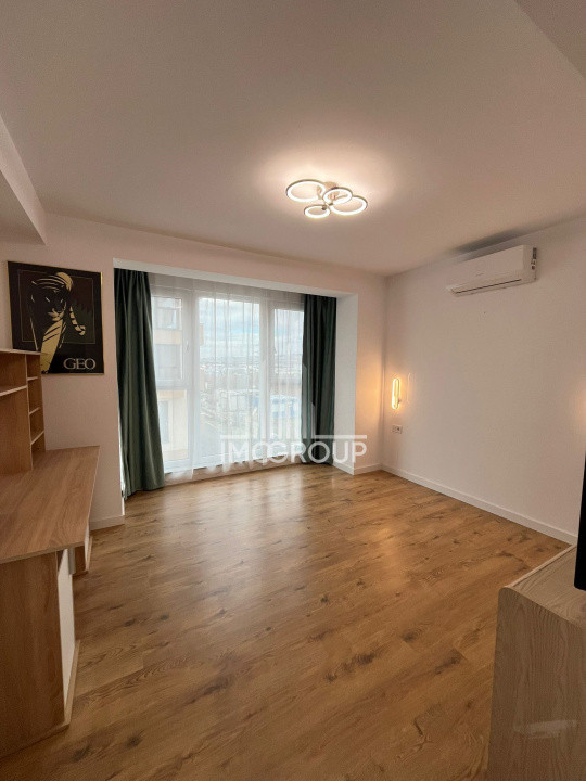 Apartament 2 camere  balcon | etaj intermediar | Zona Sesul de Sus
