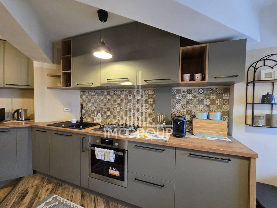 Apartament cu 3 camere de închiriat – Zona Centrală, Piața Cipariu