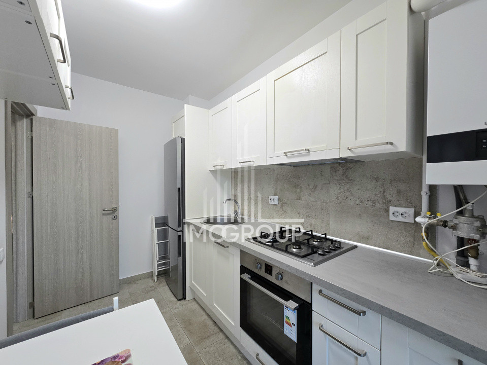 Apartament cu 1 camera si garaj de inchiriat, str Frunzisului