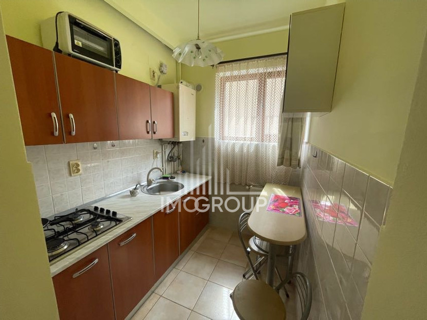 De inchiriat garsoniera FSEGA Iulius