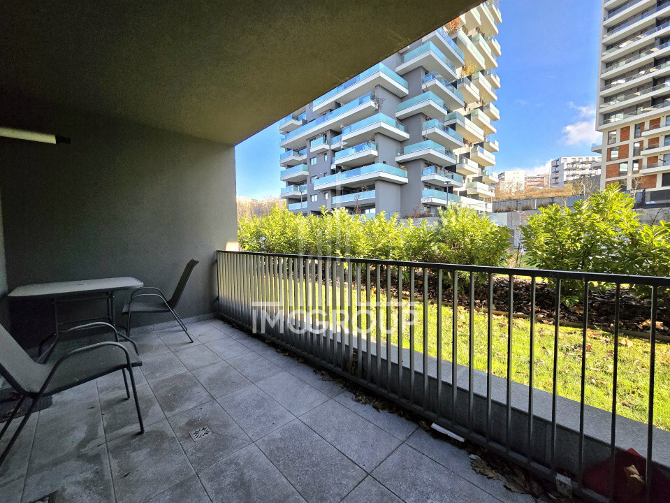 Apartament cu 1 camera si garaj de inchiriat, str Frunzisului