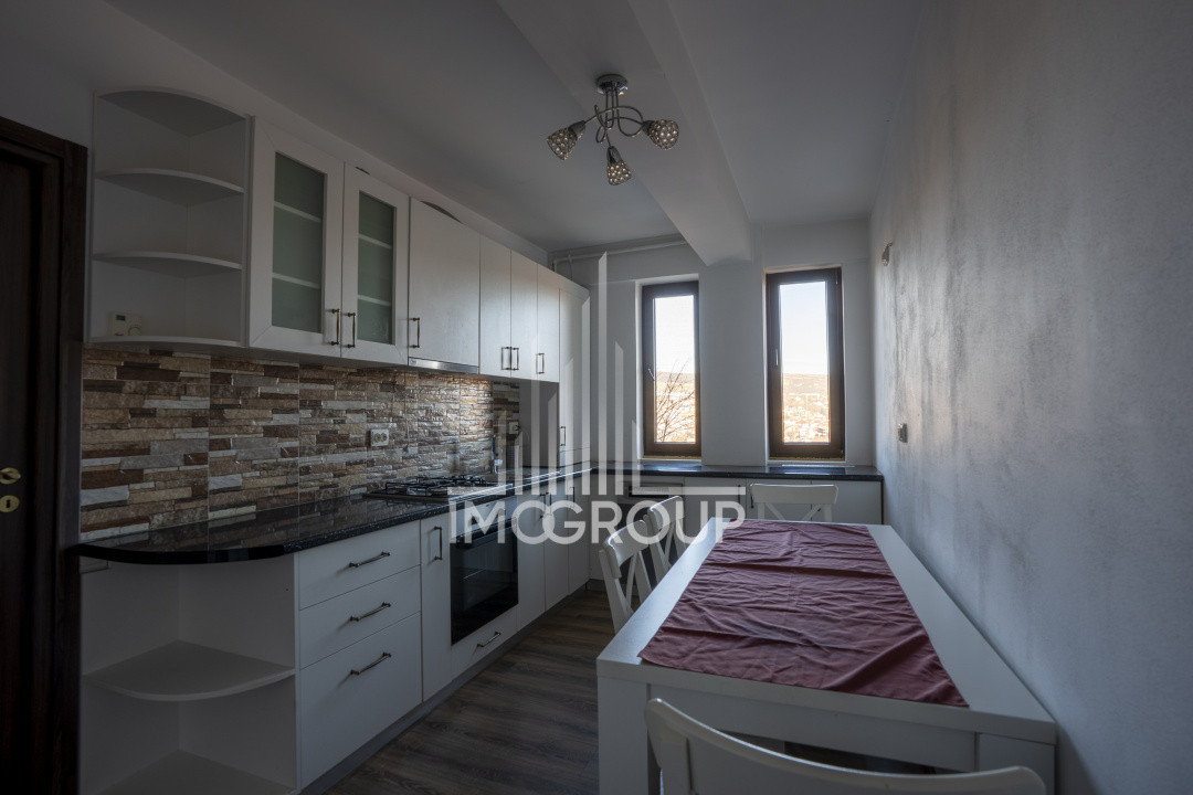 Apartament 3 camere | 2 bai | balcon | parcare subterană | Gruia | zona 7 strazi