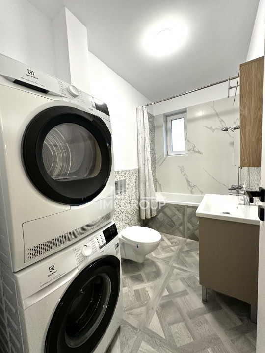 Apartament 2 camere  balcon | etaj intermediar | Zona Sesul de Sus