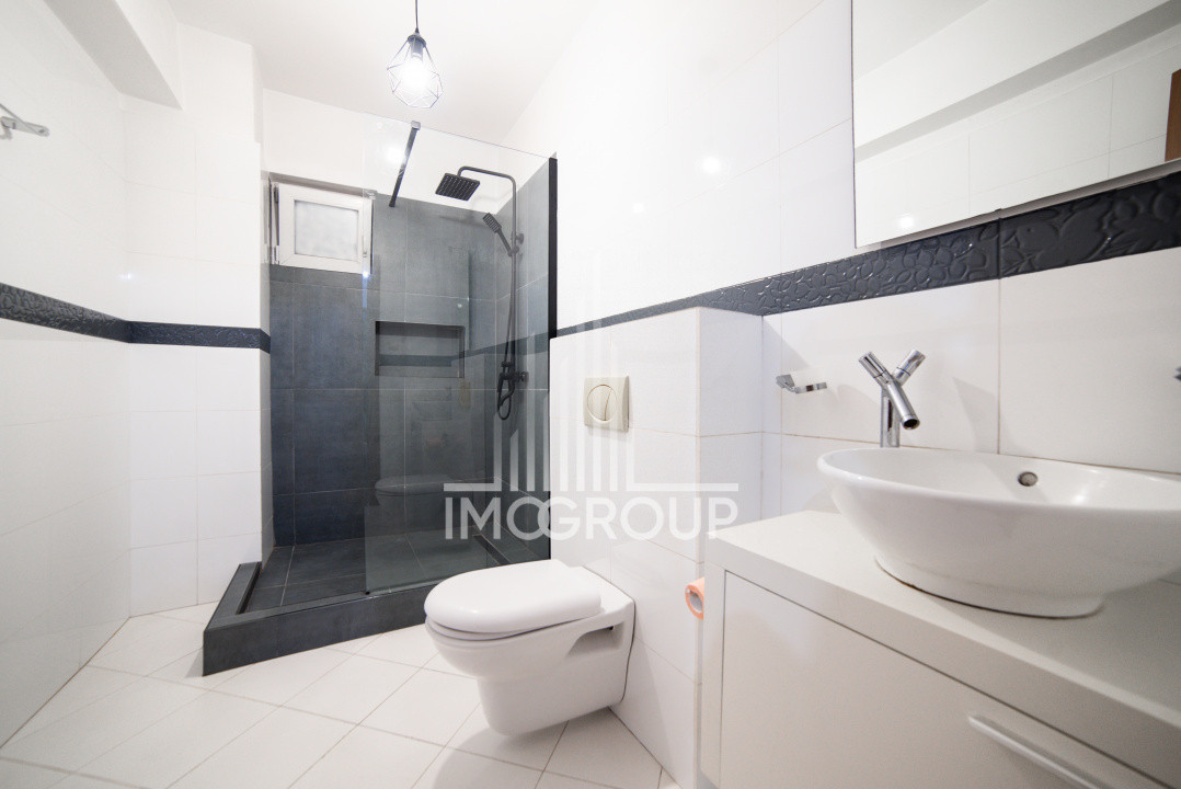 Apartament 1 camera de inchiriat si parcare de inchiriat