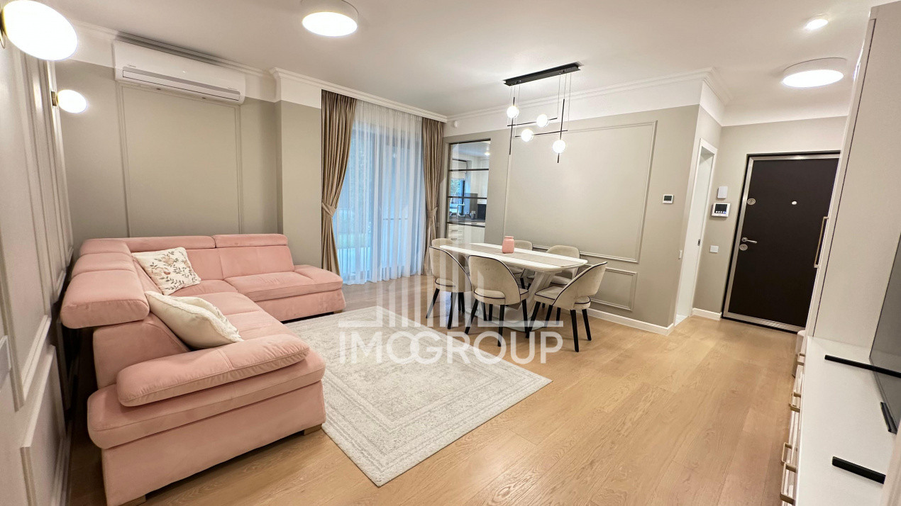 Vanzare apartament cu 3 camere, grădină proprie și parcare – cartier Bună Ziua