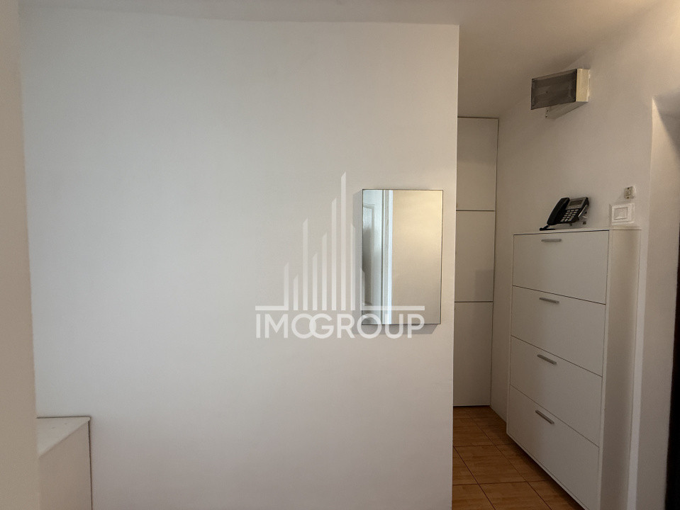 Apartament cu o cameră | zona Maternă | etaj 3 | imediat ocupabil
