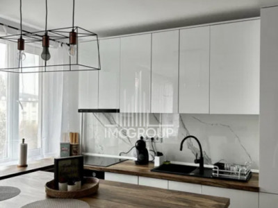 Apartament superb, 2 camere inchirere în inima orașului – P-ța Mihai Viteazu