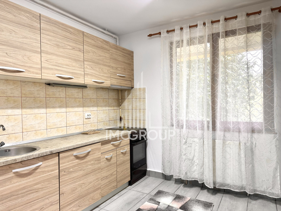 Apartament de inchiriat cu 2 camere, zona Panemar/Eroilor