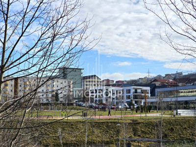 Apartament de inchiriat 2 camere – Str. Parâng, aproape de Baza Sportivă