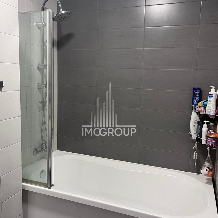 0% Comision! Vanzare apartament 2 camere decomandate – Zona BMW