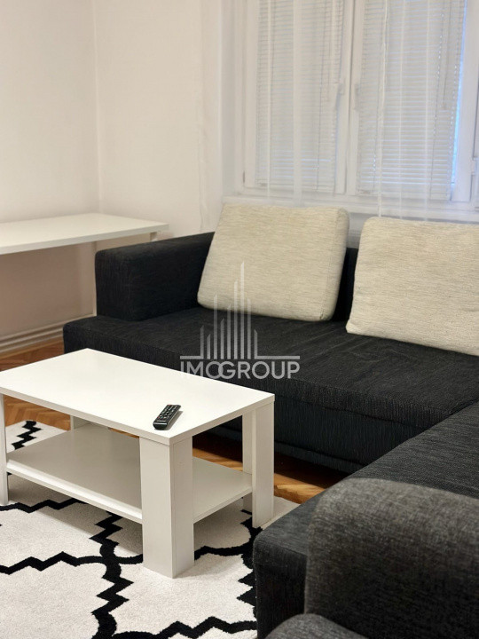 Apartament cu 3 camere, zona Iulius Mall