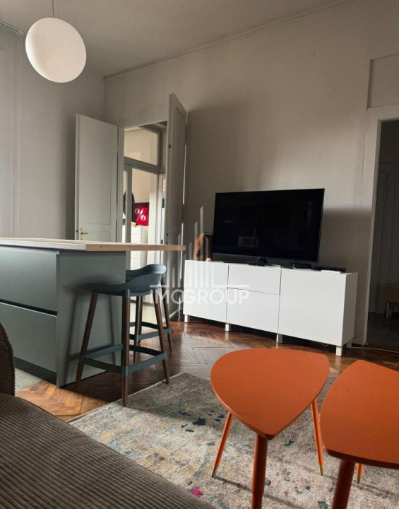 Apartament 3 camere de inchiriat, ultracentral, parcare