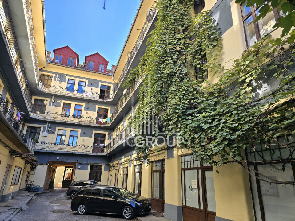 Apartament 3 camere de inchiriat, ultracentral, parcare