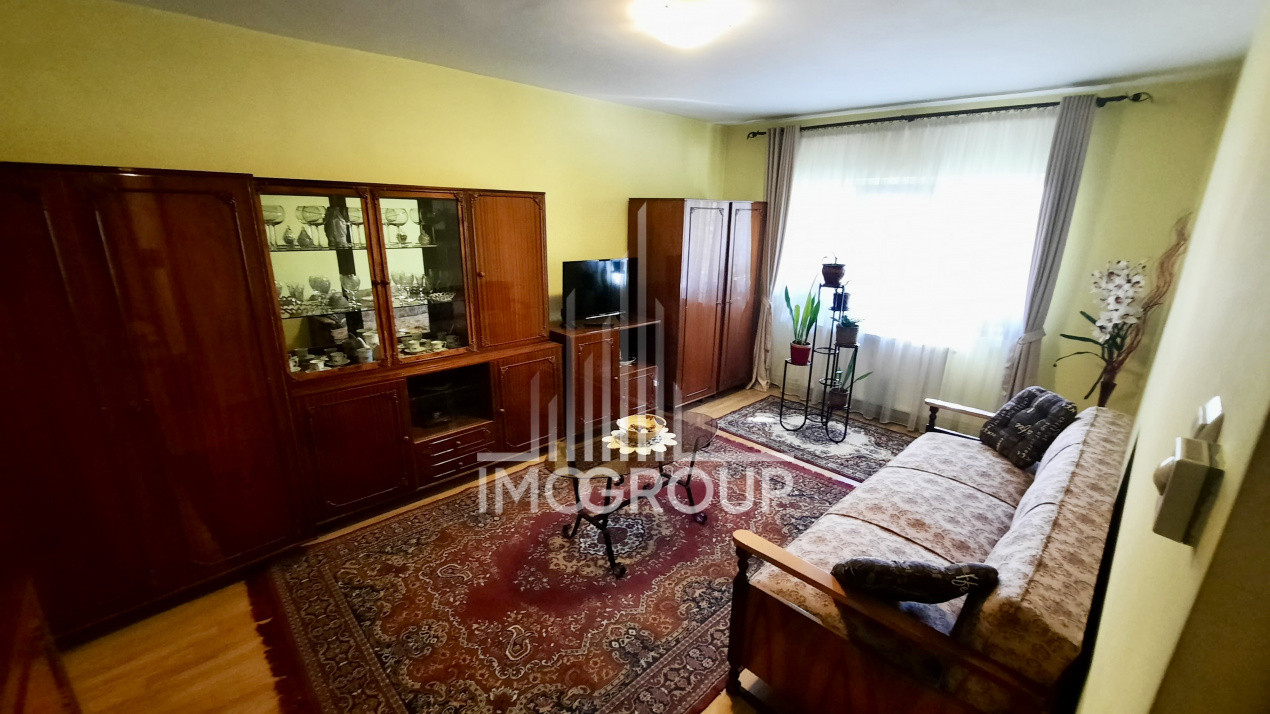 Apartament 3 camere, 2 bai, boxa si loc de parcare, Intre Lacuri, str. Siretului