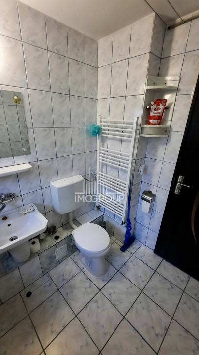 Apartament 3 camere, 2 bai, boxa si loc de parcare, Intre Lacuri, str. Siretului