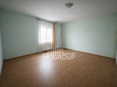 Apartament 3 camere, 2 bai, boxa si loc de parcare, Intre Lacuri, str. Siretului