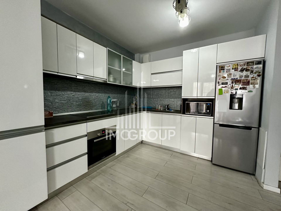 Apartament 3 camere,96 mp, 2 bai, 2 balcoane, Gheorgheni, Iulius Mall.