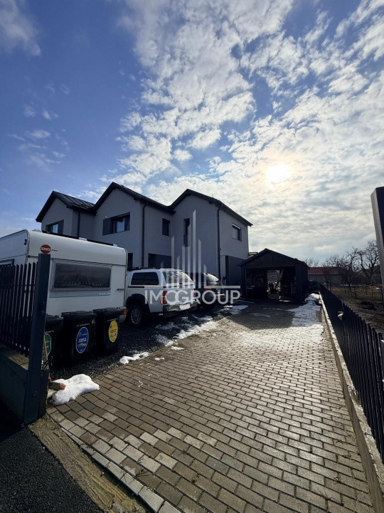 Duplex Jucu de Sus Utilat si Mobilat teren 550 mp garaj