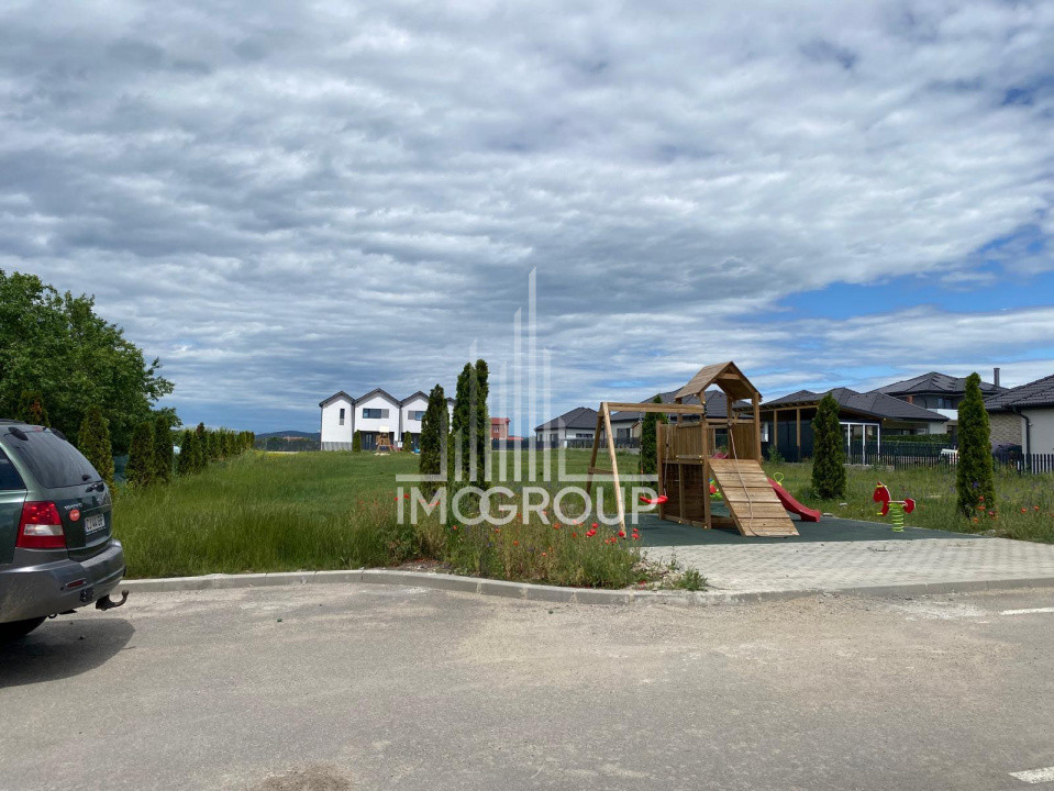 Duplex Jucu de Sus Utilat si Mobilat teren 550 mp garaj