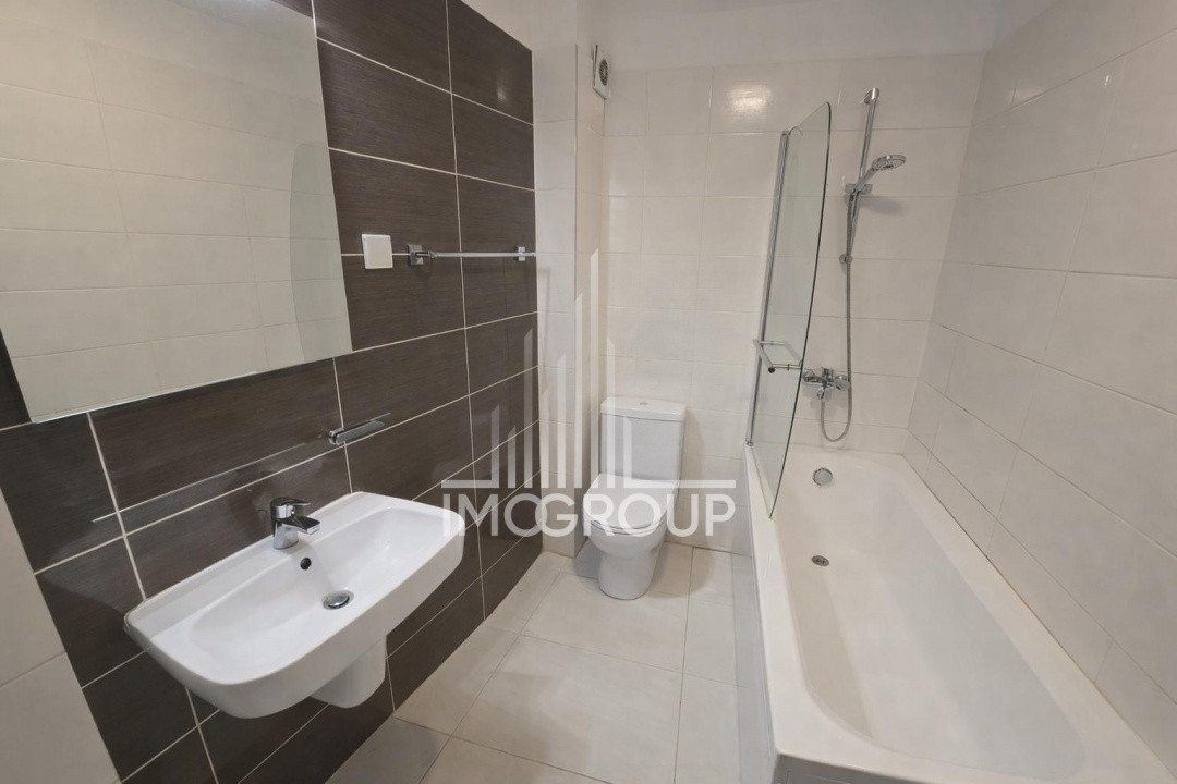 Apartament cu 2 camere de închiriat – str. G. Lazăr, zona semicentrală, parcare