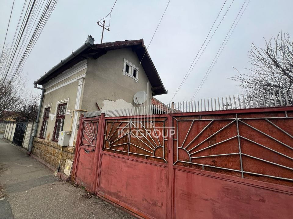 Investiție sigură – casă demolabilă/renovabilă, 360 mp, Mărăști