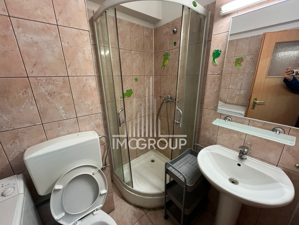 De inchiriat garsoniera Iulius Mall