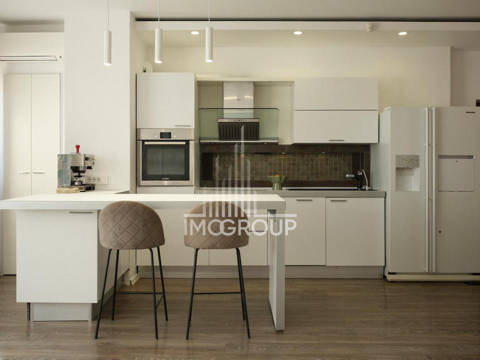 Vanzare apartament premium cu 3 camere, 79 mp, parcare subterană