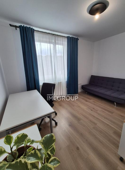 Apartament deosebit 3 camere | 77 mp + balcon | Zonă liniștită – E. Ionesco 
