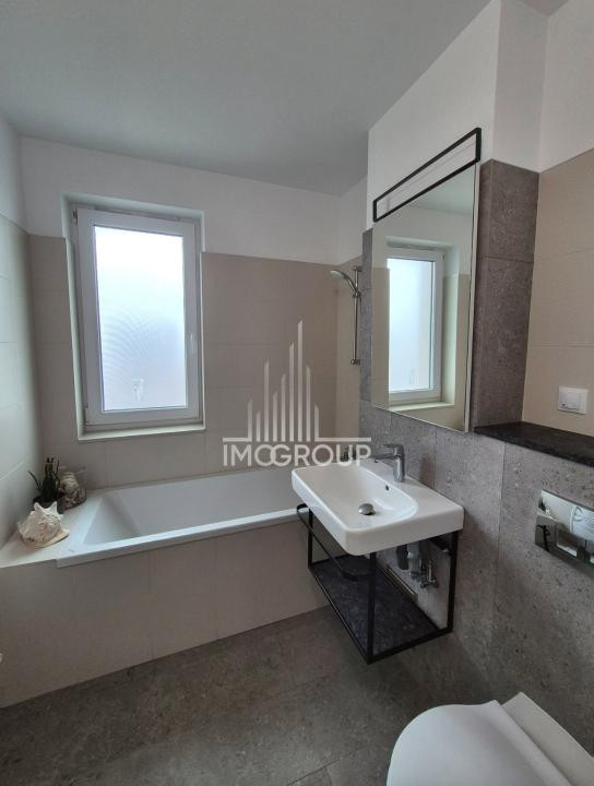 Apartament deosebit 3 camere | 77 mp + balcon | Zonă liniștită – E. Ionesco 