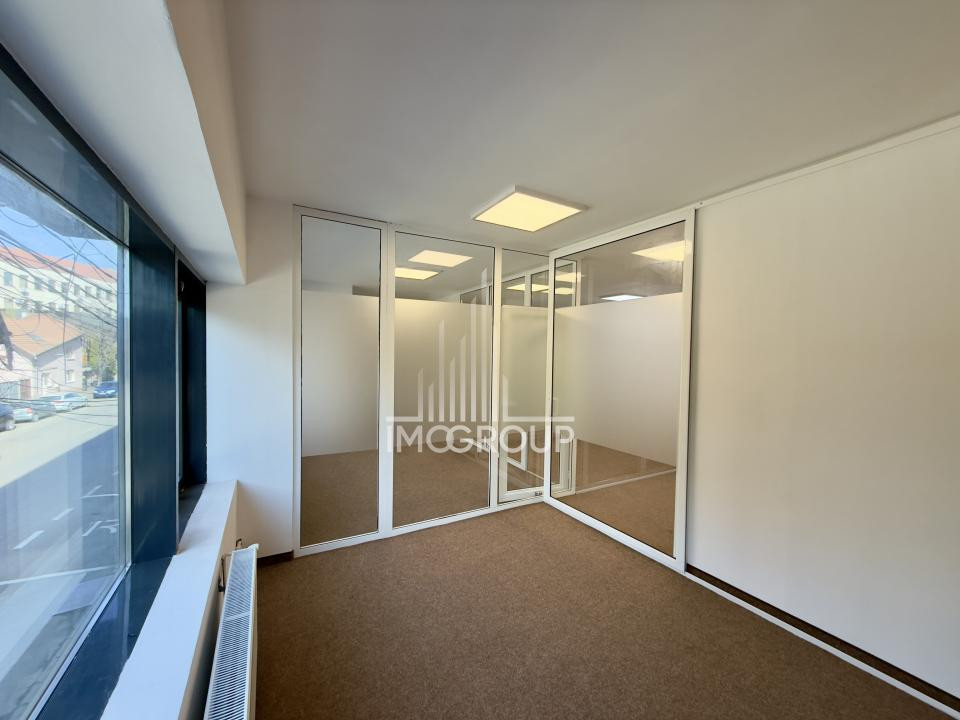 Birou de 50 mp | 3 încăperi | baie proprie | clădire nouă | Garaj | Etaj 1