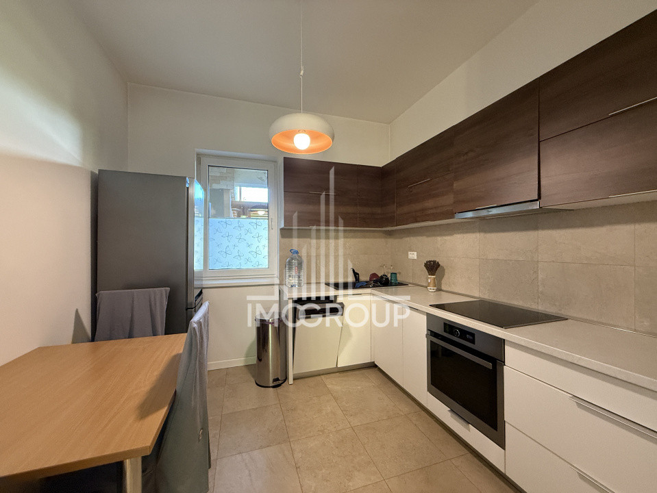Apartament cu 2 camere | Parcare subterană | Boxă 11 mp | 2 bai | Parter inalt