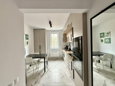 Apartament cu 2 camere | prima închiriere | zona Iulius Mall/ Fsega | Balcon 