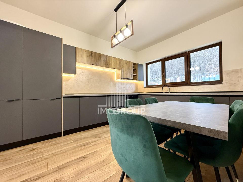 Casă superbă de vânzare | Priveliște deosebită spre pădure | Finisaje premium 