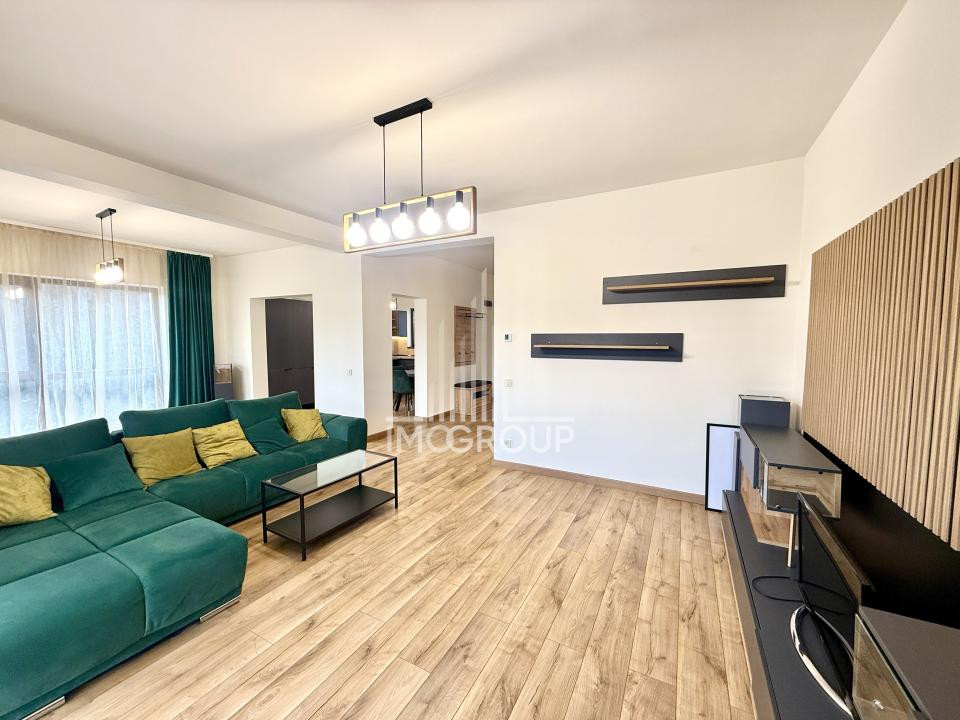 Casă superbă de vânzare | Priveliște deosebită spre pădure | Finisaje premium 