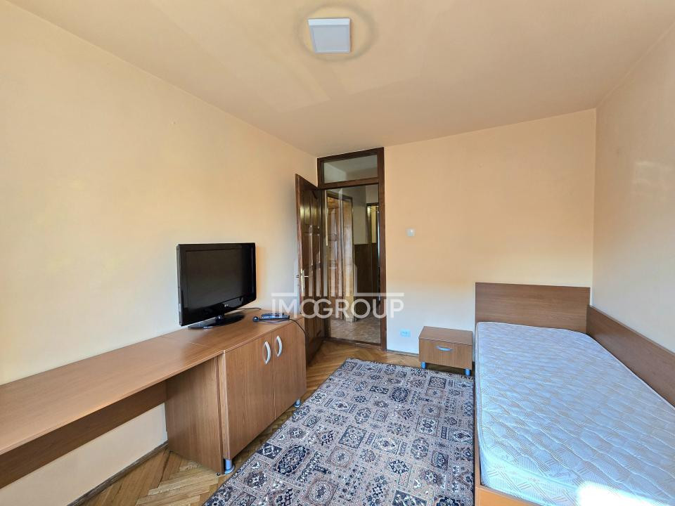 Inchiriere apartament 3 camere decomandate, Titulescu