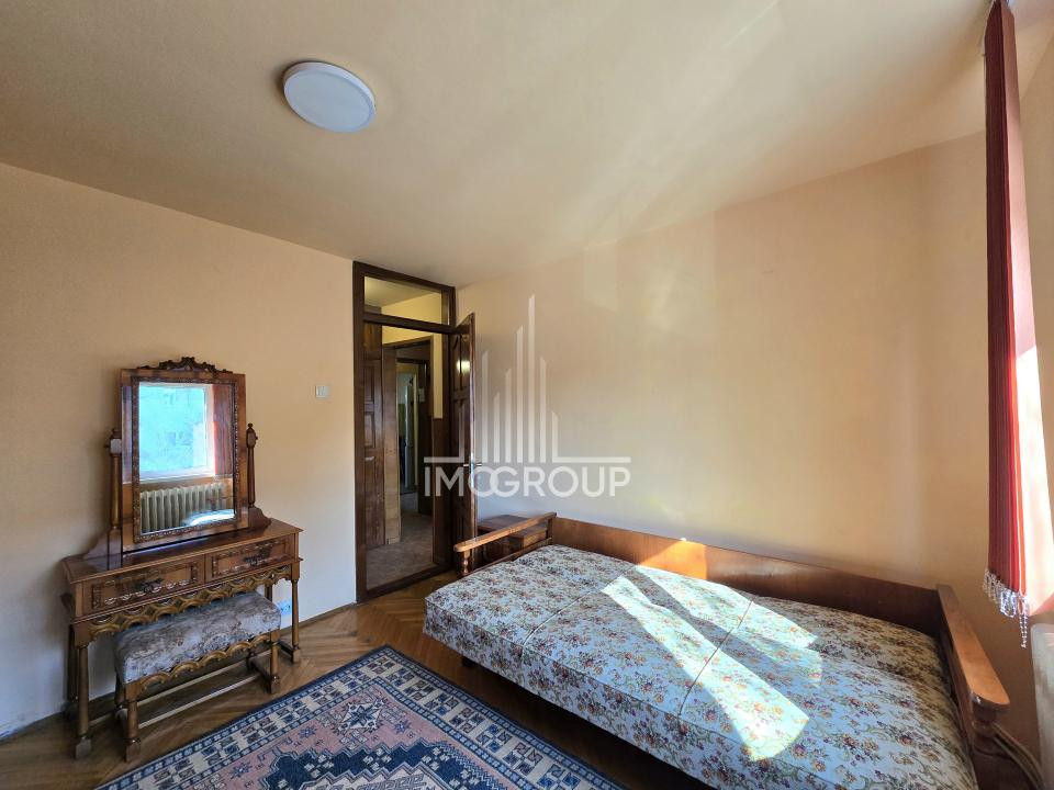 Inchiriere apartament 3 camere decomandate, Titulescu