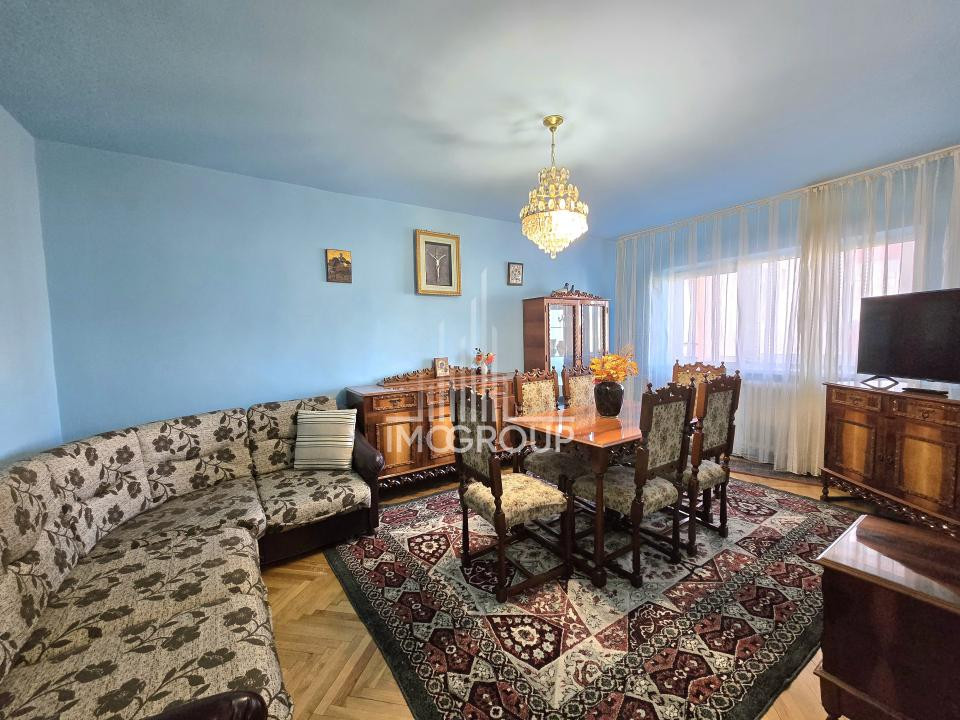 Inchiriere apartament 3 camere decomandate, Titulescu