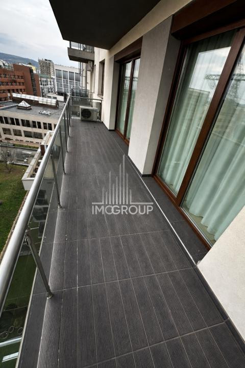 Apartament 2 camere ultrafinisat cu parcare si priveliste langa Iulius Mall