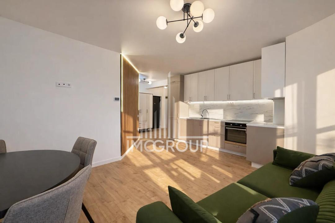 Prima închiriere – Apartament premium 3 camere cu parcare inclusă