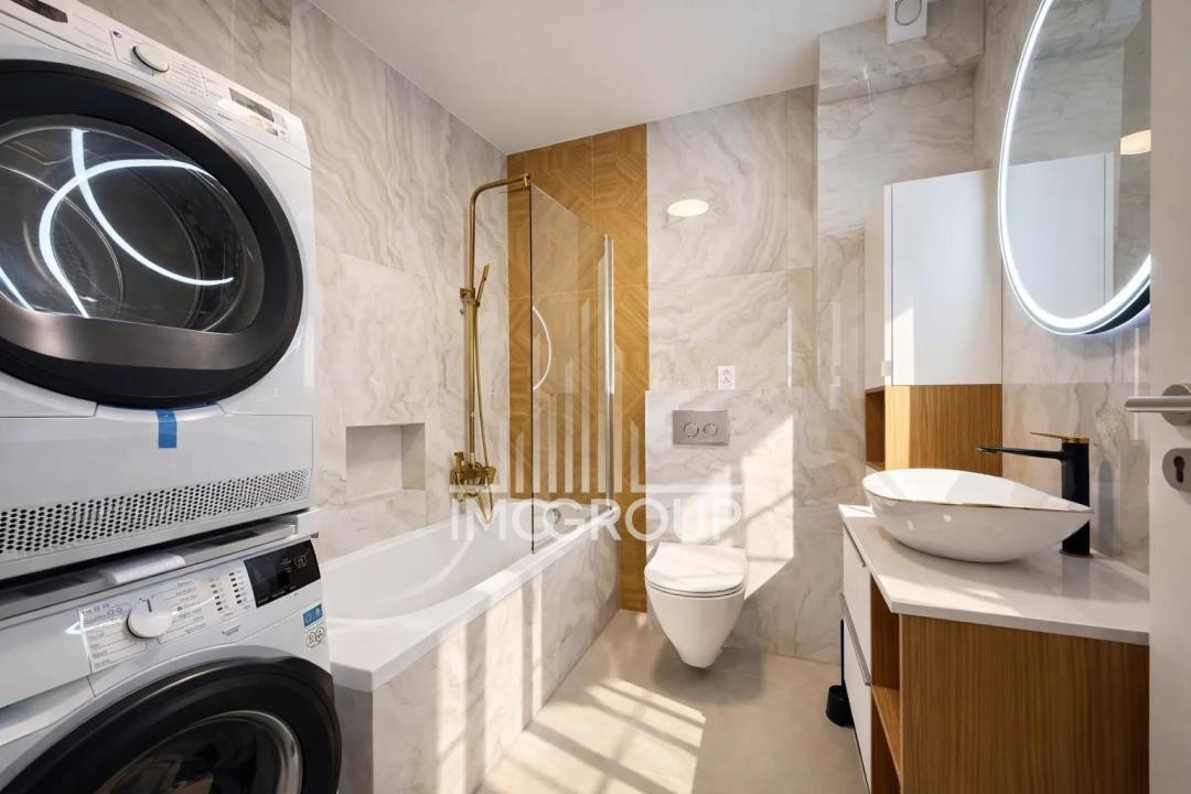 Prima închiriere – Apartament premium 3 camere cu parcare inclusă