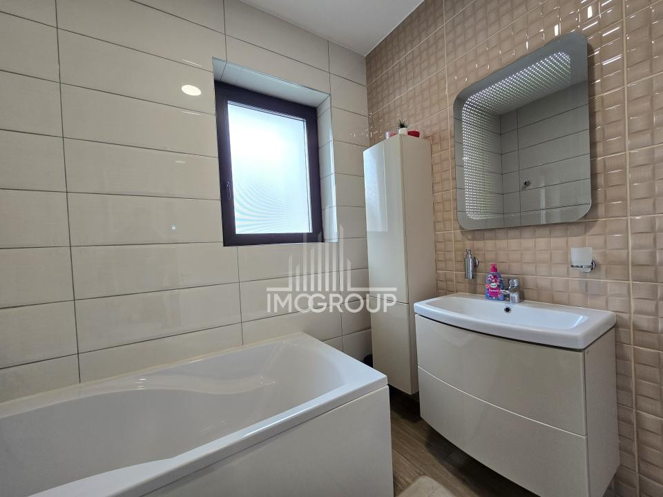 Comision 0% Închiriere apartament 4 camere 2 bai & 2 terase + boxa