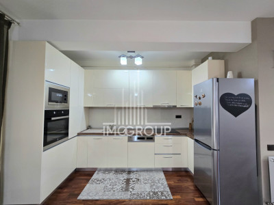  0% Comision! Închiriere apartament 4 camere 2 bai & 2 balcone+ boxa