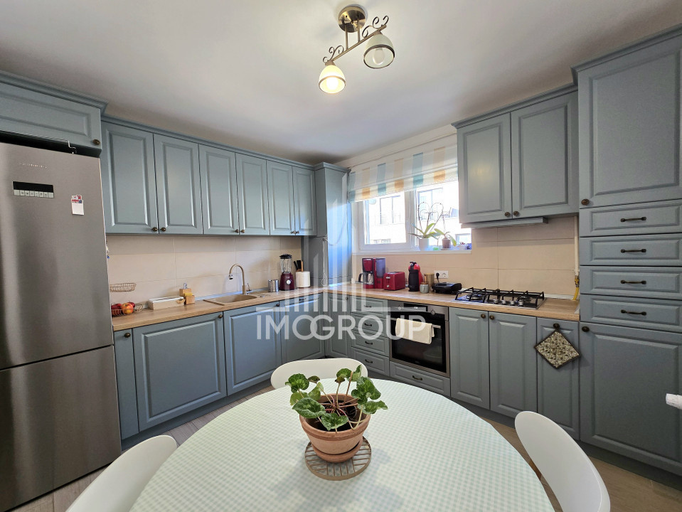 Apartament de vanzare 2 camere decomandate, 66mp, parcare - Europa